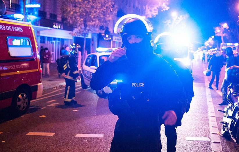 واکنش شبکه‌های اجتماعی به حملات تروریستی پاریس